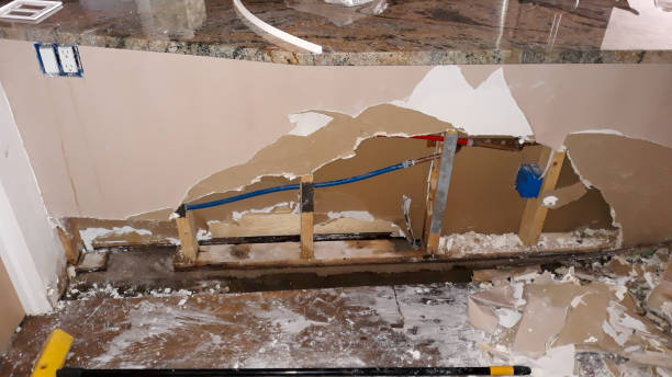 Best Sewage cleanup and water damage restoration  in Mcfarland, CA